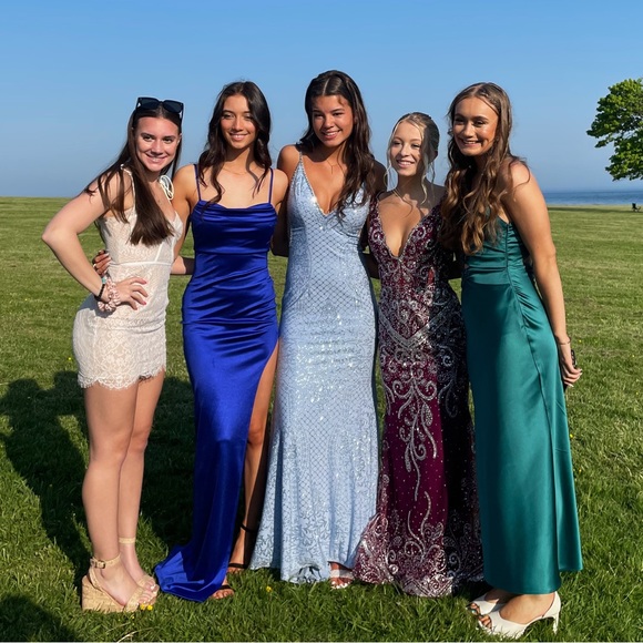 PROM DRESS!! - Picture 6 of 6